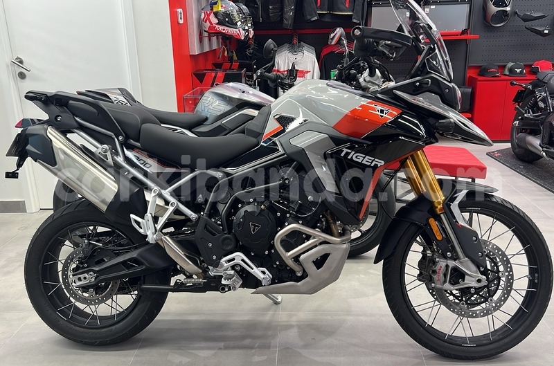 Big with watermark triumph tiger 900 uganda kampala 24399