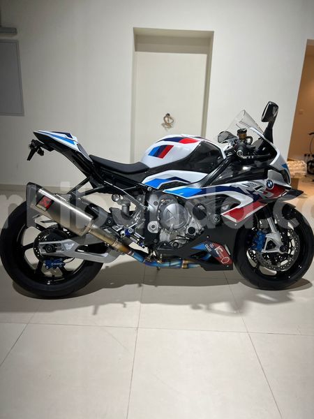 Big with watermark bmw s 1000 uganda kampala 24402