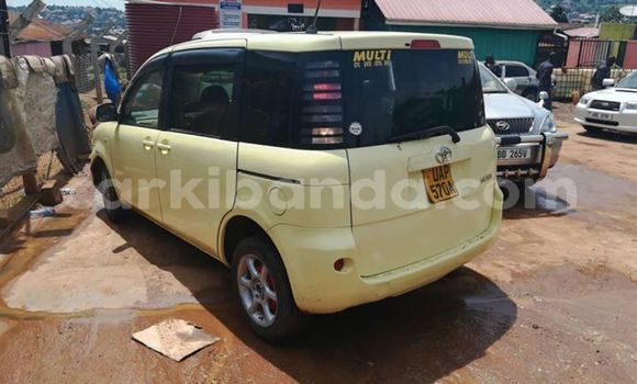 Buy Used Toyota Sienta Other Car in Kampala in Uganda Buy Used Toyota Sienta Other Car in Kampala in Uganda