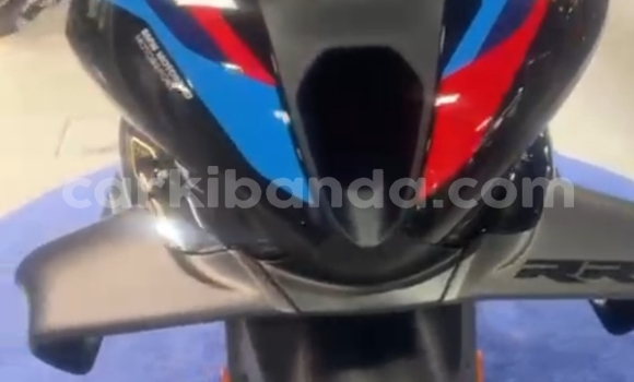 Nunua Ilio tumika BMW S 1000 Nyeusi Bike ndani ya Kampala nchini Uganda