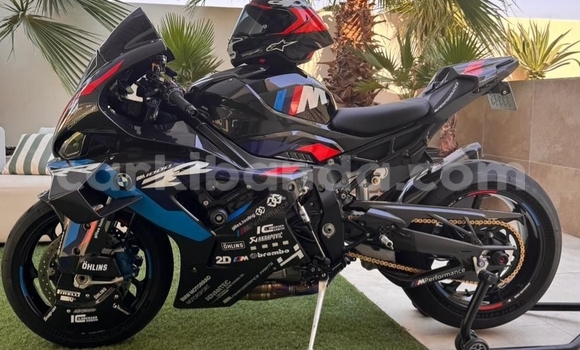 Buy Used BMW S 1000 Black Bike in Kampala in Uganda Buy Used BMW S 1000 Black Bike in Kampala in Uganda