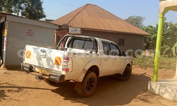 Buy Used Ford Ranger White Car in Mukono in Uganda