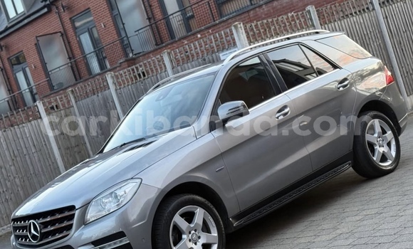 Buy Import Mercedes‒Benz ML–Class Silver Car in Kampala in Uganda Buy Import Mercedes‒Benz ML–Class Silver Car in Kampala in Uganda