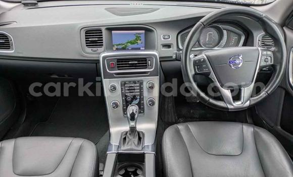 Buy New Volvo V60 Black Car in Kampala in Uganda Buy New Volvo V60 Black Car in Kampala in Uganda