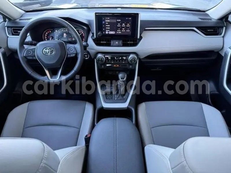 Big with watermark toyota rav4 western bundibugyo 24698