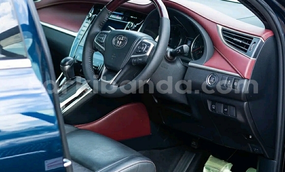 Buy Used Toyota Harrier Blue Car in Kampala in Uganda Buy Used Toyota Harrier Blue Car in Kampala in Uganda