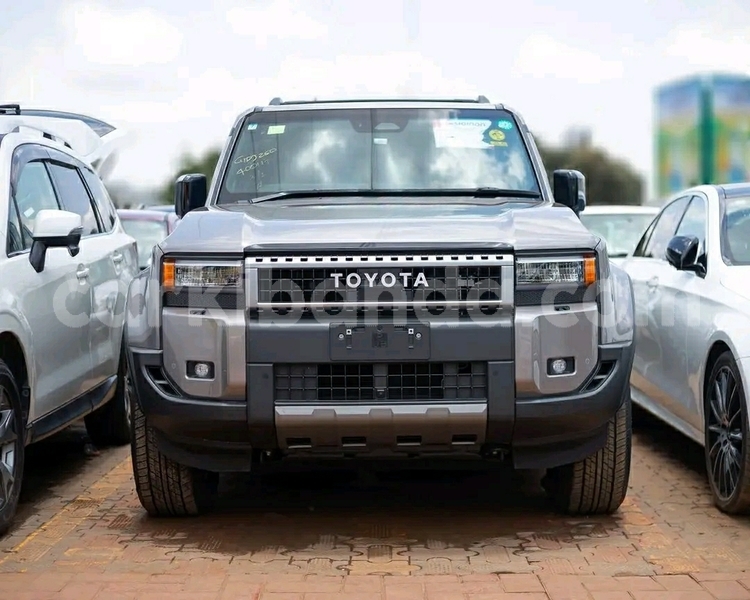 Big with watermark toyota prado uganda kampala 24706