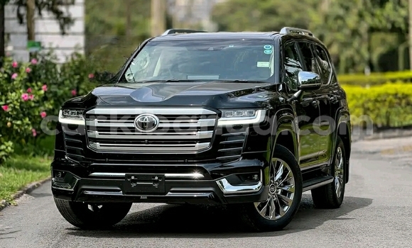 Buy Used Toyota Land Cruiser Black Car in Kampala in Uganda Buy Used Toyota Land Cruiser Black Car in Kampala in Uganda