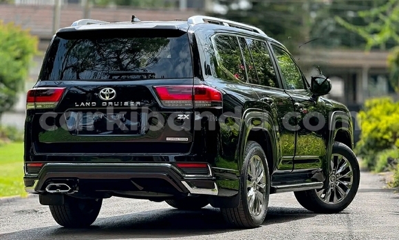 Buy Used Toyota Land Cruiser Black Car in Kampala in Uganda Buy Used Toyota Land Cruiser Black Car in Kampala in Uganda