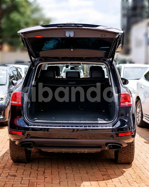 Big with watermark volkswagen touareg uganda kampala 24710