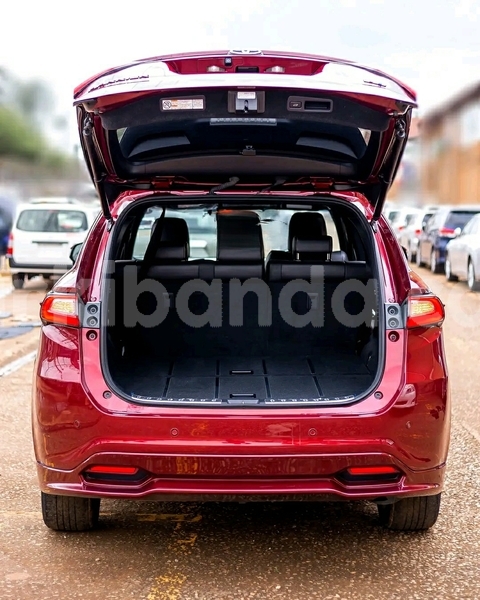 Big with watermark toyota harrier uganda kampala 24719