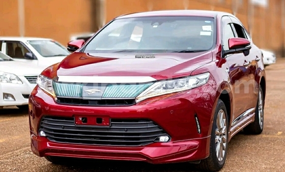 Acheter Occasion Voiture Toyota Harrier Rouge à Kampala, Ouganda Acheter Occasion Voiture Toyota Harrier Rouge à Kampala, Ouganda