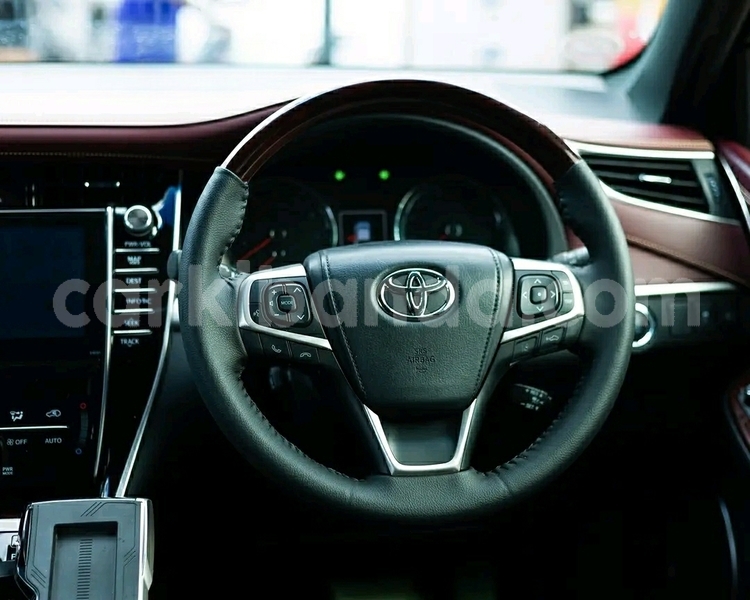 Big with watermark toyota harrier uganda kampala 24721