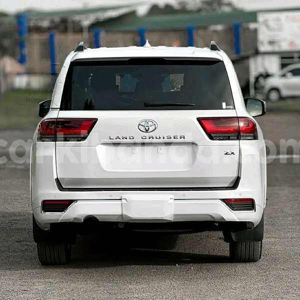 Big with watermark toyota land cruiser uganda kampala 24722