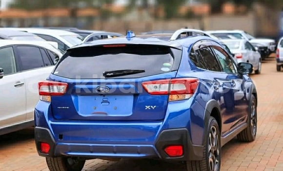 Nunua Ilio tumika Subaru XV Bluu Gari ndani ya Kampala nchini Uganda Nunua Ilio tumika Subaru XV Bluu Gari ndani ya Kampala nchini Uganda