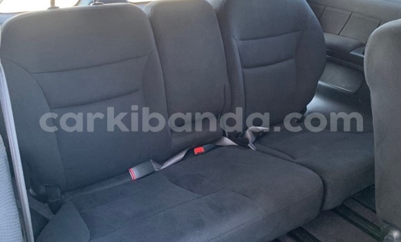 Gura Yakoze Honda Elysion Silver Imodoka i Kampala mu Uganda Gura Yakoze Honda Elysion Silver Imodoka i Kampala mu Uganda