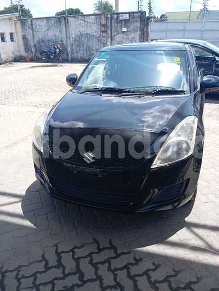 Big with watermark suzuki swift uganda kampala 24736