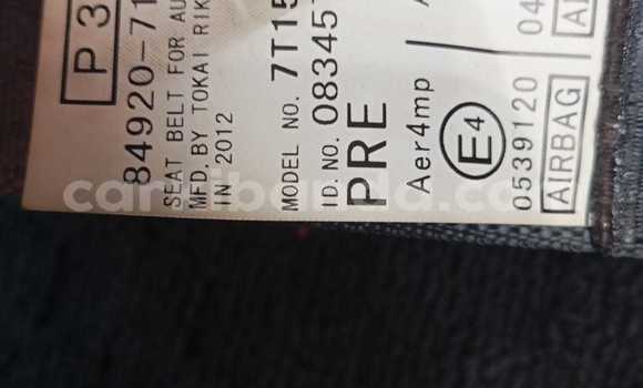 Gura Imported Suzuki Swift Black Imodoka i Kampala mu Uganda Gura Imported Suzuki Swift Black Imodoka i Kampala mu Uganda