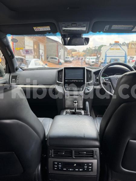 Big with watermark toyota land cruiser uganda kampala 24737