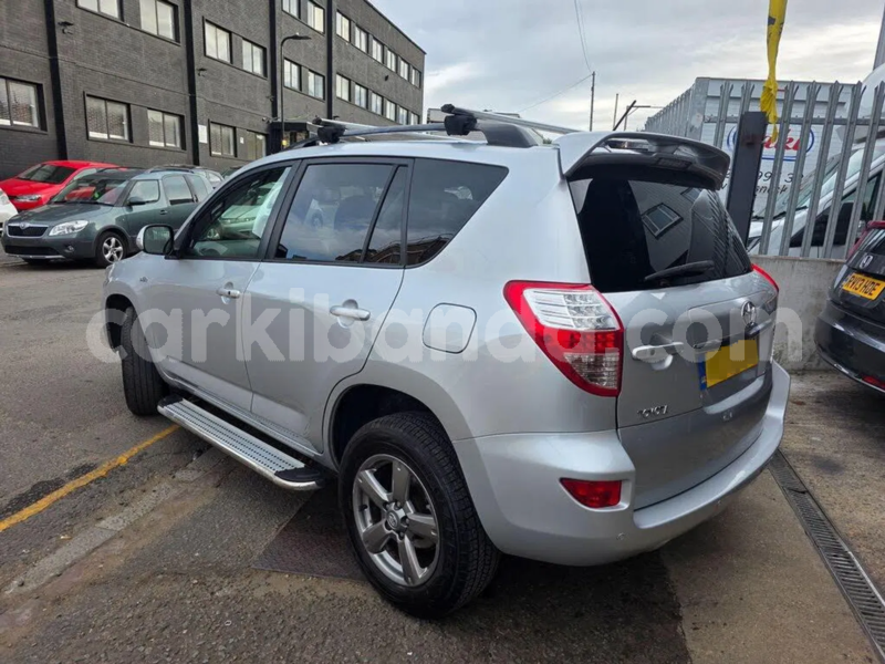 Big with watermark toyota rav4 uganda kampala 24755