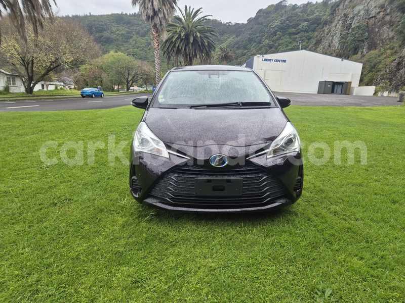 Big with watermark toyota vitz uganda kampala 24757