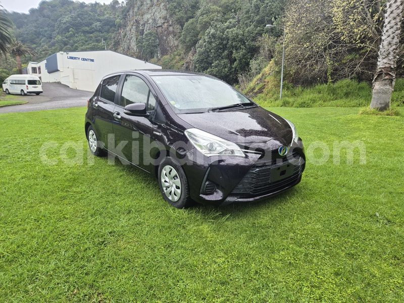 Big with watermark toyota vitz uganda kampala 24757