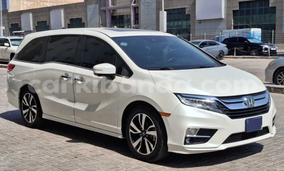 Buy Used Honda Odyssey White Car in Kampala in Uganda Buy Used Honda Odyssey White Car in Kampala in Uganda