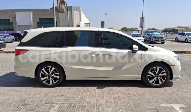 Big with watermark honda odyssey uganda kampala 24760