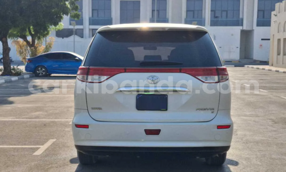Buy Used Toyota Previa White Car in Kampala in Uganda Buy Used Toyota Previa White Car in Kampala in Uganda