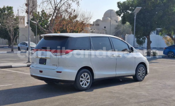 Buy Used Toyota Previa White Car in Kampala in Uganda Buy Used Toyota Previa White Car in Kampala in Uganda