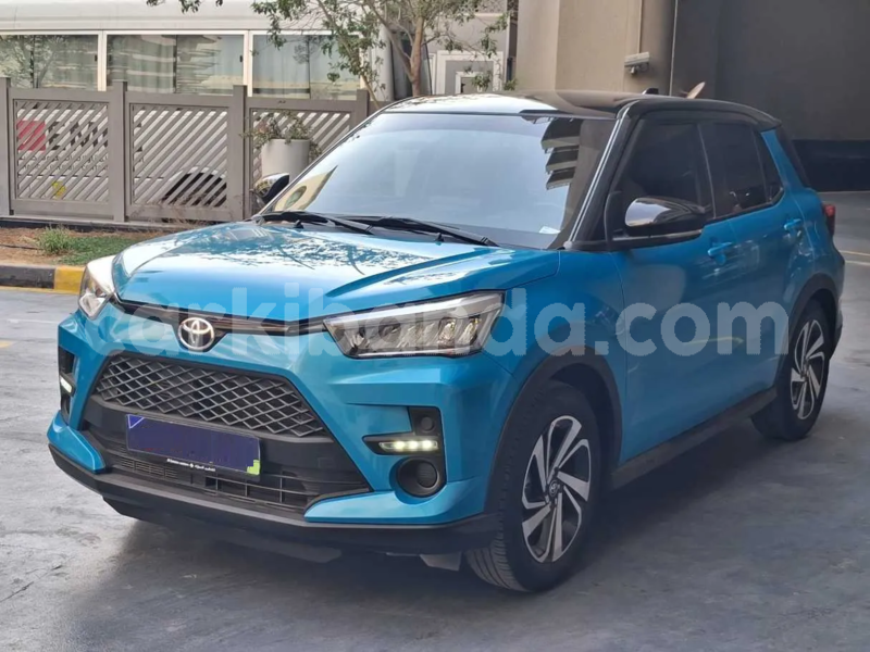 Big with watermark toyota ractis uganda kampala 24765