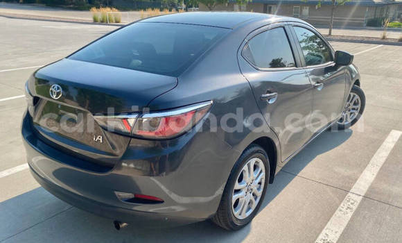 Buy Used Toyota Yaris Black Car in Kampala in Uganda Buy Used Toyota Yaris Black Car in Kampala in Uganda
