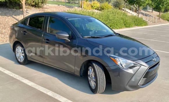 Buy Used Toyota Yaris Black Car in Kampala in Uganda Buy Used Toyota Yaris Black Car in Kampala in Uganda