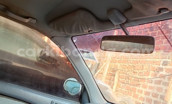 Acheter Occasion Voiture Toyota Starlet Gris à Lugazi, Central Acheter Occasion Voiture Toyota Starlet Gris à Lugazi, Central