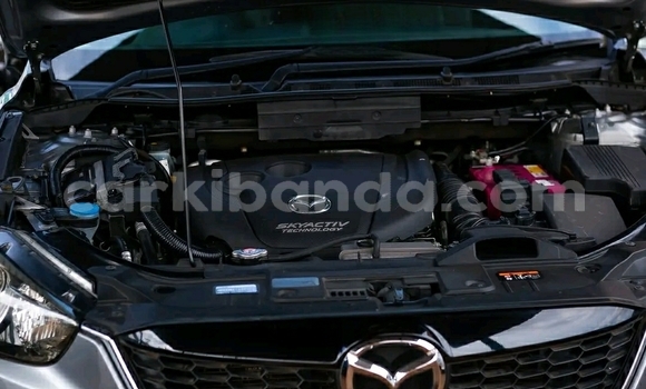 Gura Yakoze Mazda CX-5 Silver Imodoka i Kampala mu Uganda Gura Yakoze Mazda CX-5 Silver Imodoka i Kampala mu Uganda
