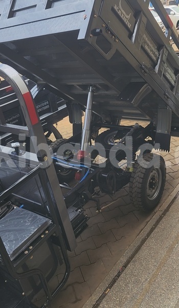 Big with watermark dafra motos cityclass uganda kampala 24782