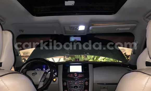 Nunua Ilio tumika Nissan Patrol Nyeupe Gari ndani ya Kampala nchini Uganda Nunua Ilio tumika Nissan Patrol Nyeupe Gari ndani ya Kampala nchini Uganda