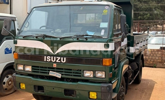Buy Used Isuzu FTR 850 Green Truck in Kampala in Uganda Buy Used Isuzu FTR 850 Green Truck in Kampala in Uganda