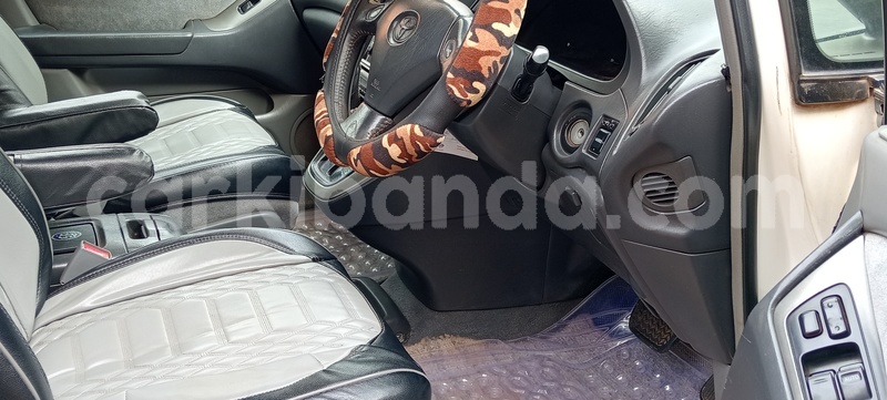 Big with watermark toyota harrier uganda entebbe 24798