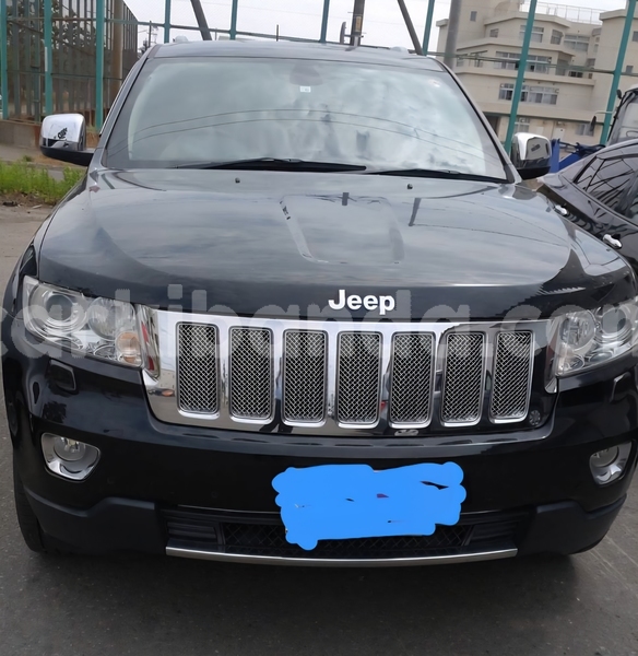 Big with watermark jeep grand cherokee uganda kampala 24806
