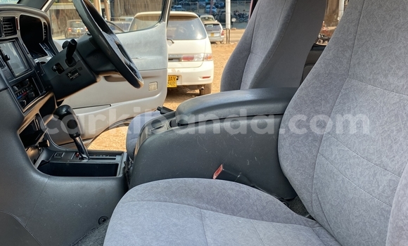 Buy Used Toyota Touring HiAce Beige Car in Kampala in Uganda Buy Used Toyota Touring HiAce Beige Car in Kampala in Uganda