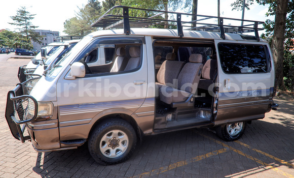 Buy Used Toyota Hiace Brown Car in Kampala in Uganda Buy Used Toyota Hiace Brown Car in Kampala in Uganda