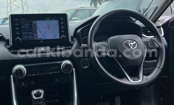 Nunua Ilio tumika Toyota RAV4 Nyingine Gari ndani ya Kampala nchini Uganda Nunua Ilio tumika Toyota RAV4 Nyingine Gari ndani ya Kampala nchini Uganda