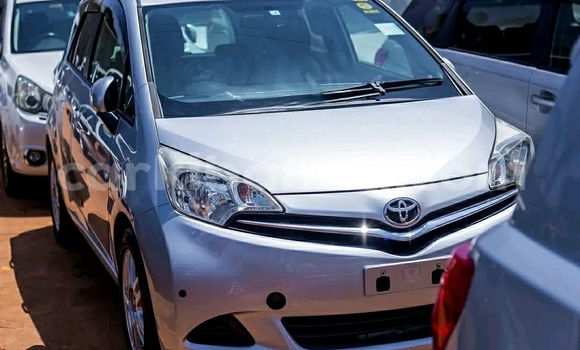 Buy Used Toyota Ractis Silver Car in Kampala in Uganda