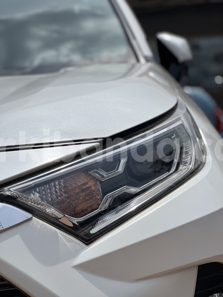 Big with watermark toyota rav4 uganda kampala 24821