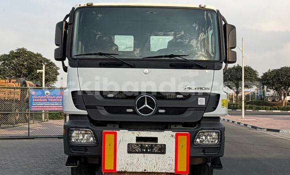 Buy Import Mercedes‒Benz Truck White Truck in Import - Dubai in Uganda Buy Import Mercedes‒Benz Truck White Truck in Import - Dubai in Uganda