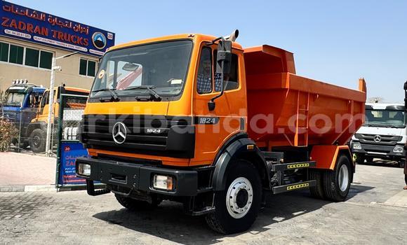 Buy Import Mercedes‒Benz 1824 Other Truck in Import - Dubai in Uganda Buy Import Mercedes‒Benz 1824 Other Truck in Import - Dubai in Uganda