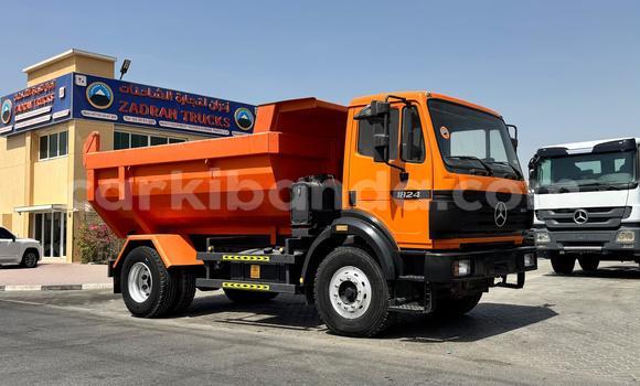 Buy Import Mercedes‒Benz 1824 Other Truck in Import - Dubai in Uganda Buy Import Mercedes‒Benz 1824 Other Truck in Import - Dubai in Uganda