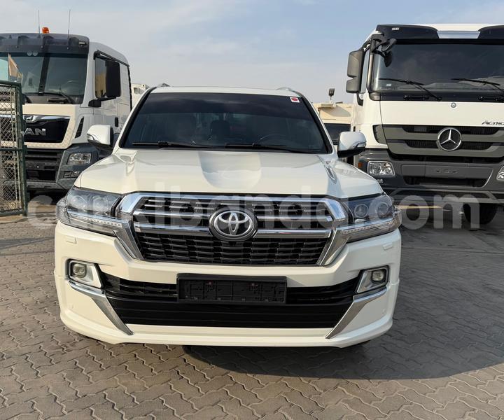 Big with watermark toyota land cruiser uganda import dubai 24831