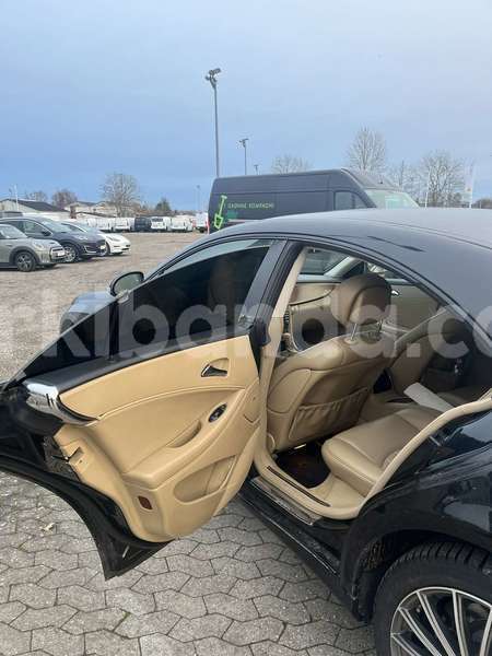 Big with watermark mercedes benz cls class northern adjumani 24837